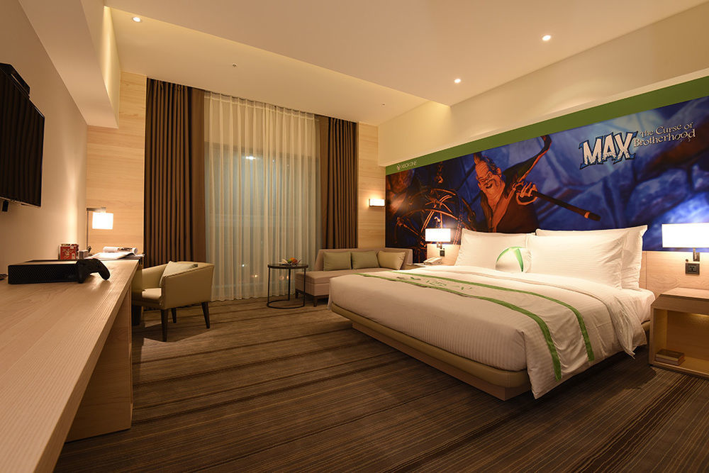 Hotel Cozzi Ximen Тайнань Экстерьер фото