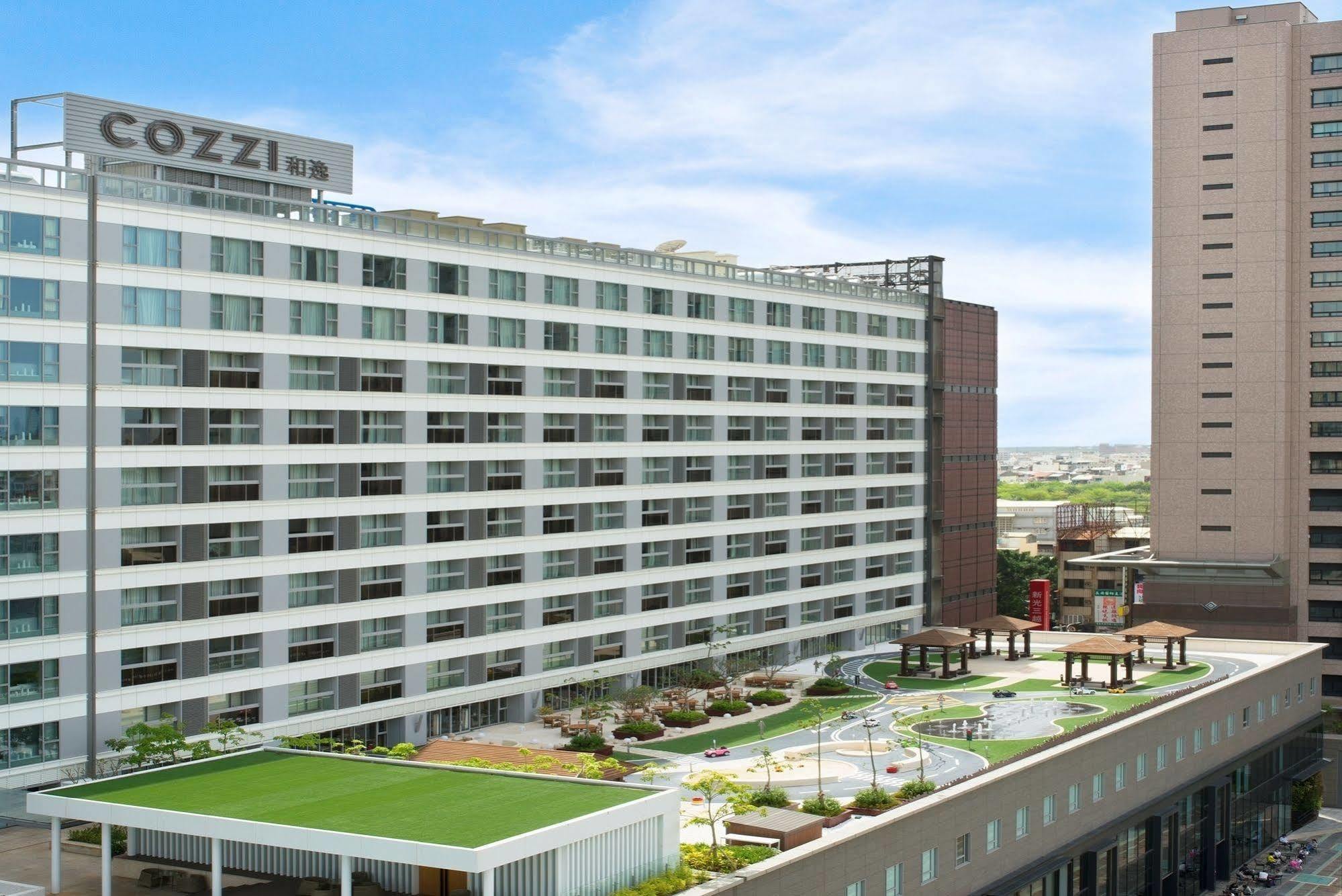 Hotel Cozzi Ximen Тайнань Экстерьер фото