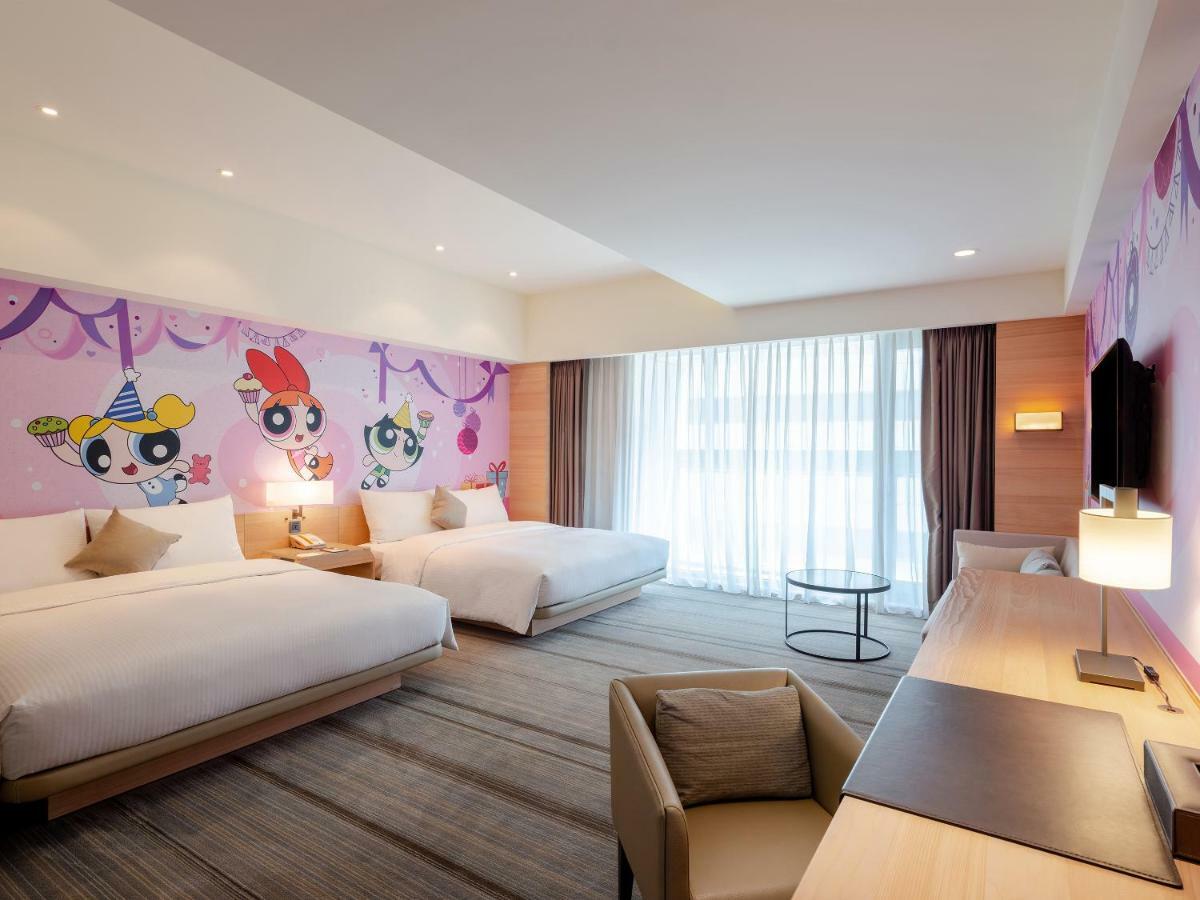 Hotel Cozzi Ximen Тайнань Экстерьер фото