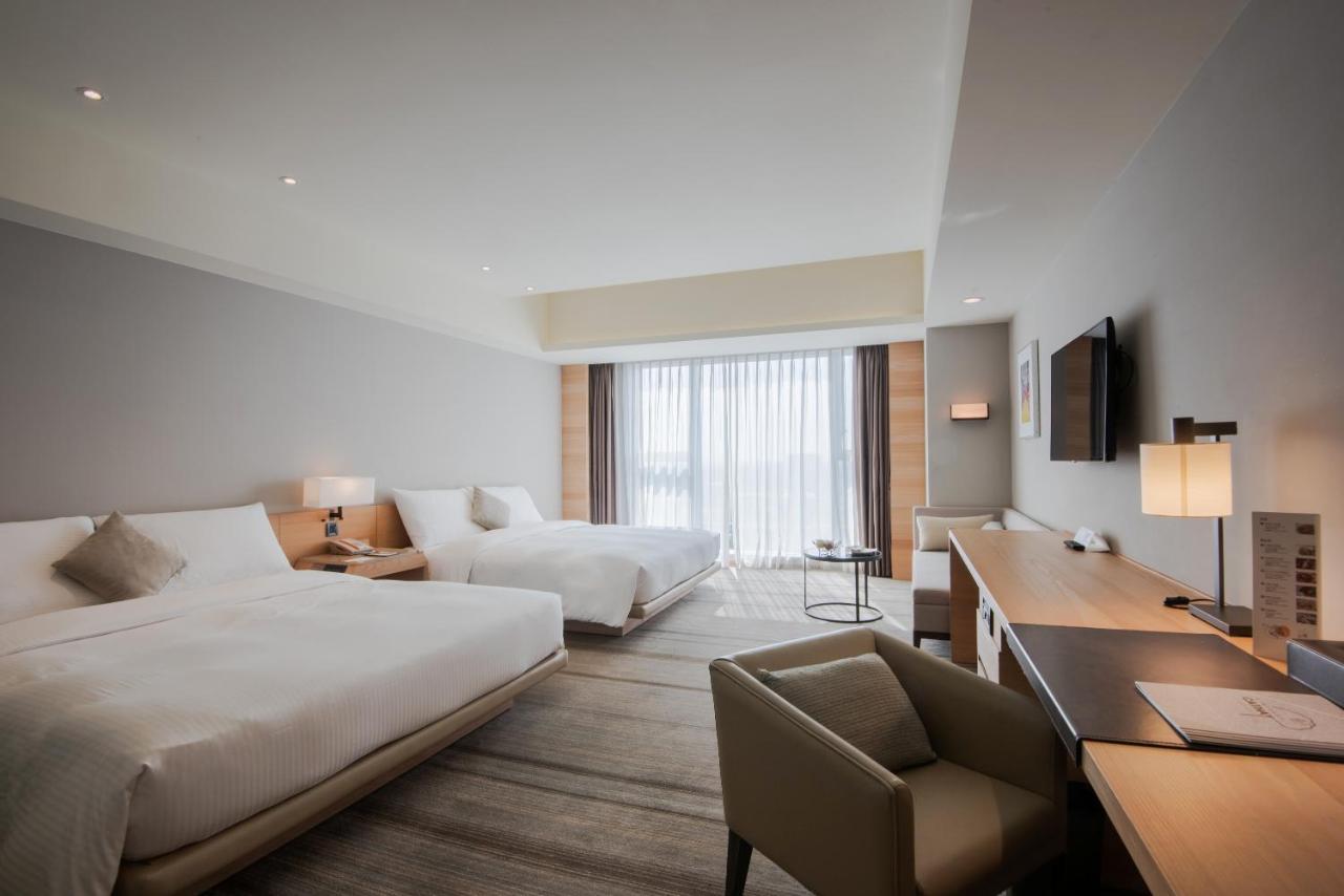 Hotel Cozzi Ximen Тайнань Экстерьер фото